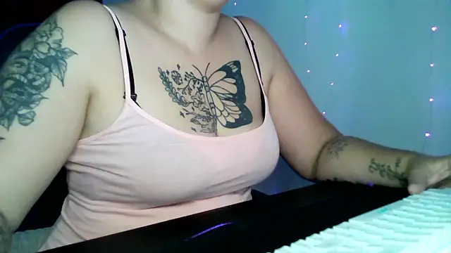 Snapshot of bunnyfox420 chatting on September 12, 2025, 4:51 pm bunnyfox420 online show from September 12, 2025, 4:51 pm