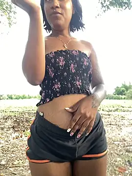 Snapshot of Charlotte_bronxxx chatting on January 26, 2025, 9:51 pm Charlotte bronxxx online show from January 26, 2025, 9:51 pm