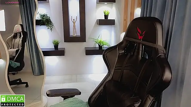 lu muon online show from November 12, 2025, 1:17 am