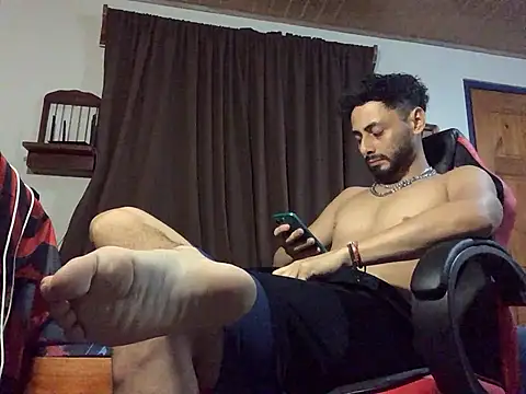 Nooneisthis online show from April 12, 2026, 7:02 am