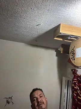 paullliliu online show from February 15, 2026, 11:52 am