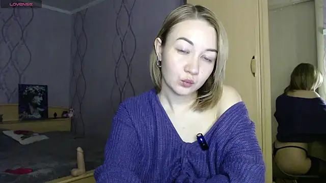 Snapshot of DaddysSluttyGirl2001 chatting on March 15, 2025, 6:32 pm DaddysSluttyGirl2001 online show from March 15, 2025, 6:32 pm