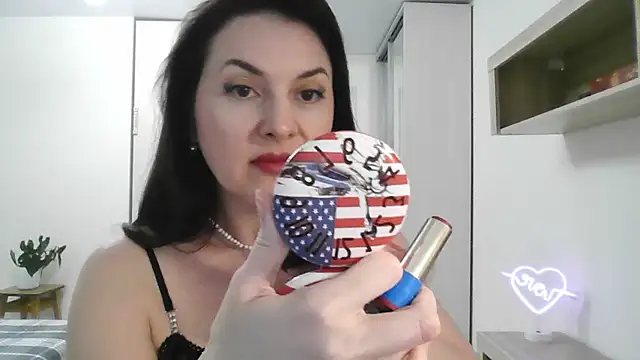 Snapshot of Victoria_Glam chatting on February 6, 2025, 9:38 pm Victoria Glam online show from February 6, 2025, 9:38 pm