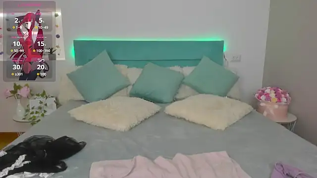 mars elina  online show from March 19, 2025, 10:33 am