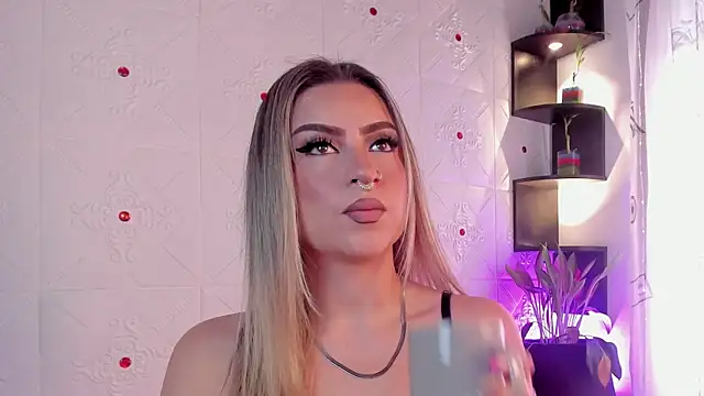 Valka praskov online show from October 22, 2025, 1:33 pm