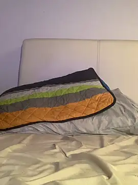 Pilote19 online show from April 15, 2026, 9:05 am