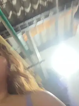 masmelorosa online show from November 11, 2025, 4:23 am