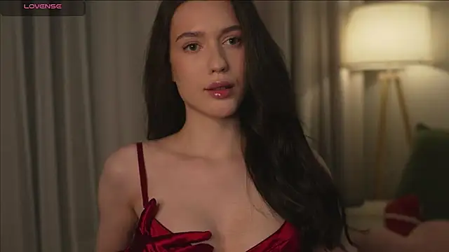 justbarbiee online show from April 4, 2026, 7:22 pm