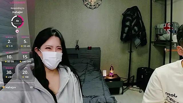 lovecandy7 online show from February 6, 2025, 9:32 am