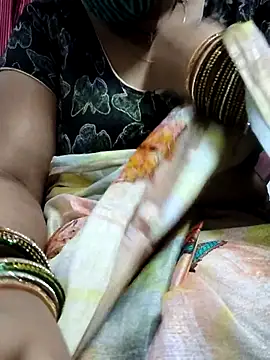 Snapshot of laxmitelugu78 chatting on March 11, 2025, 2:51 pm laxmitelugu78 online show from March 11, 2025, 2:51 pm