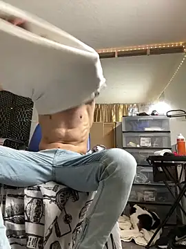 sexyhotstud12 online show from February 10, 2025, 12:41 am