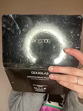 Snapshot of bunnythetailor chatting on January 30, 2025, 9:14 pm bunnythetailor online show from January 30, 2025, 9:14 pm