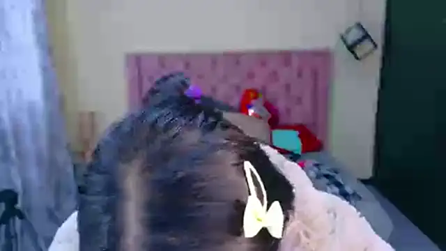 Sofii cutee online show from February 18, 2026, 12:23 pm