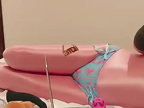 Cucked Sissy Bitch online show from February 27, 2026, 5:02 pm