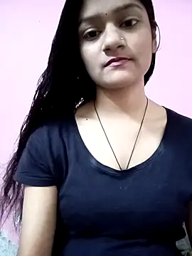 Snapshot of Tanu-00 chatting on September 30, 2025, 3:39 pm Tanu-00 online show from September 30, 2025, 3:39 pm