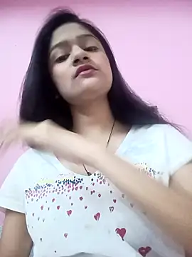 Snapshot of Tanu-00 chatting on October 15, 2025, 3:50 am Tanu-00 online show from October 15, 2025, 3:50 am