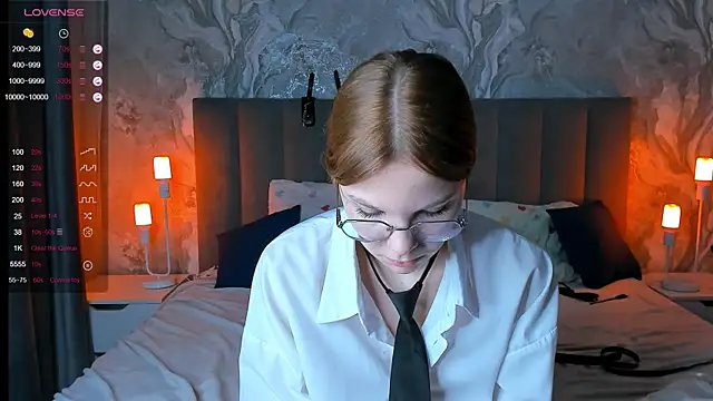 ElvinaBestwick online show from February 23, 2025, 6:23 pm