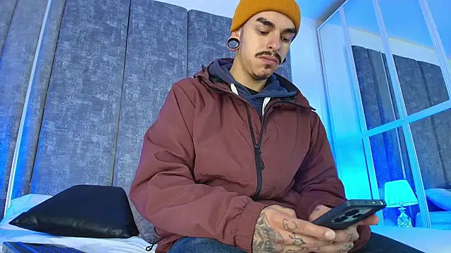 Snapshot of kaletattoo chatting on October 2, 2025, 11:06 am kaletattoo online show from October 2, 2025, 11:06 am