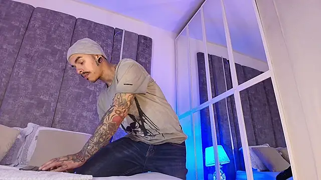 kaletattoo online show from February 25, 2026, 11:20 am