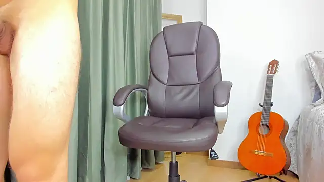 Snapshot of Tombarden chatting on February 15, 2025, 12:15 am Tombarden online show from February 15, 2025, 12:15 am