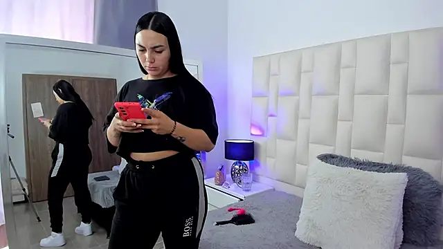 Ariana rouse online show from September 15, 2025, 4:51 pm