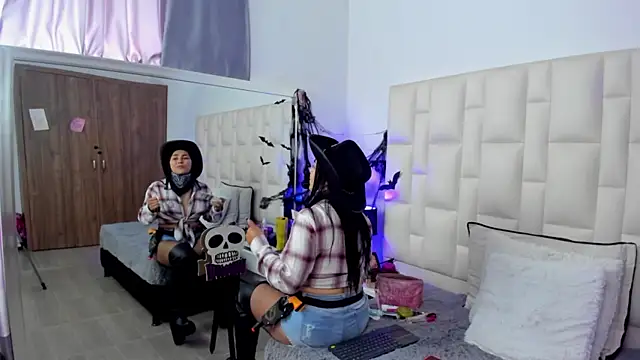 Ariana rouse online show from October 31, 2025, 4:41 pm