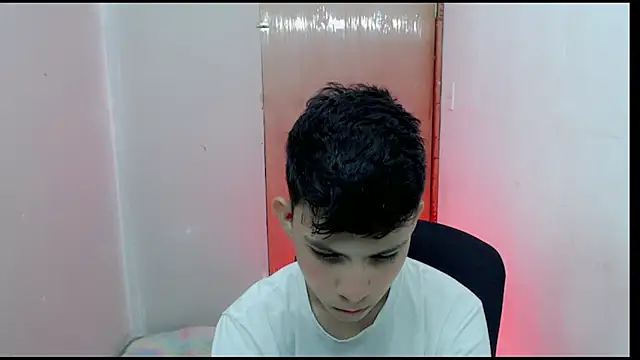 Alexxx lov online show from February 17, 2025, 12:38 pm