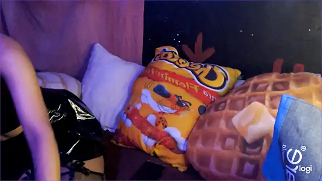 Sharkyu1 online show from March 11, 2025, 3:48 am