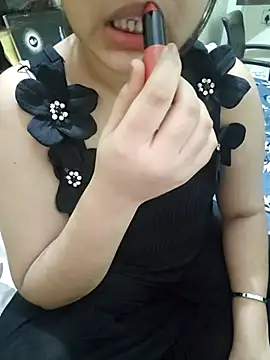 JANVI MISHRA1 online show from April 6, 2026, 5:58 pm