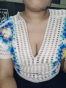 Snapshot of JANVI_MISHRA1 chatting on June 4, 2026, 7:31 pm JANVI MISHRA1 online show from June 4, 2026, 7:31 pm