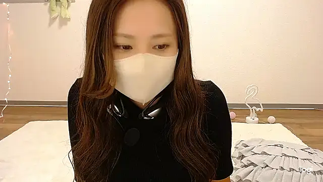 hinano JP online show from October 1, 2025, 2:06 am