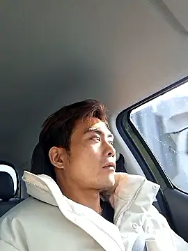 Snapshot of Doh728 chatting on November 25, 2025, 12:54 am Doh728 online show from November 25, 2025, 12:54 am