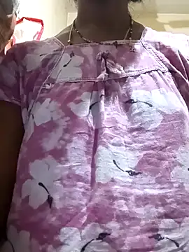 Snapshot of TeluguammayiMahi chatting on February 9, 2025, 9:39 pm TeluguammayiMahi online show from February 9, 2025, 9:39 pm