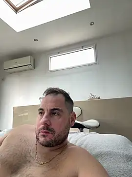 justeqqun online show from February 8, 2025, 12:39 pm