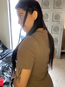 Emily rivera78 online show from January 24, 2025, 5:32 pm