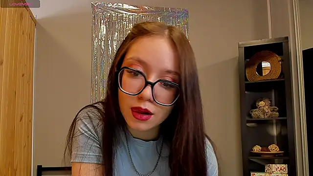 Alikka Shykitty online show from March 21, 2025, 6:49 am