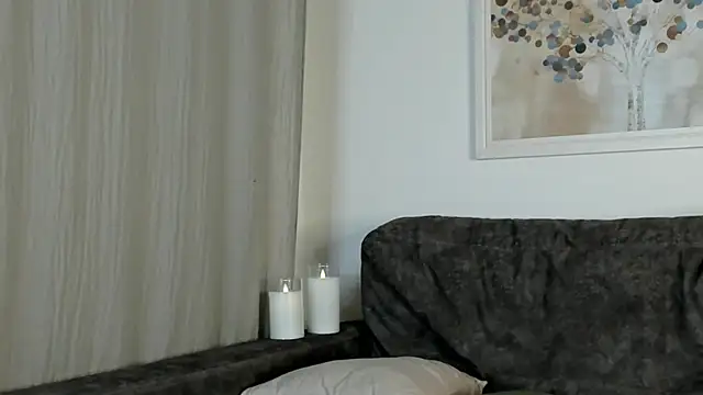 Snapshot of DarelleFare chatting on February 8, 2025, 2:27 pm DarelleFare online show from February 8, 2025, 2:27 pm