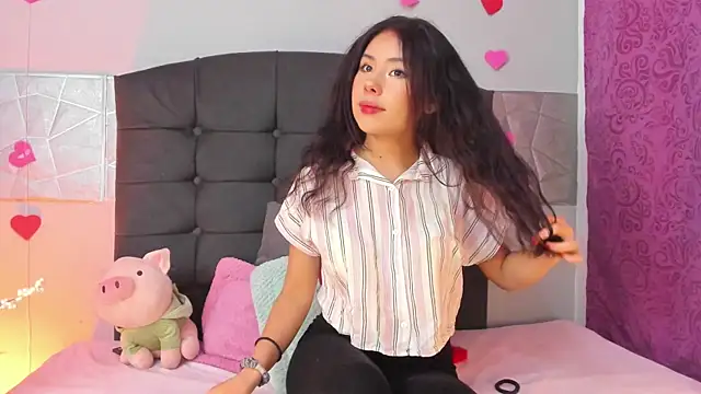 Alice evans lov online show from February 21, 2025, 5:02 am