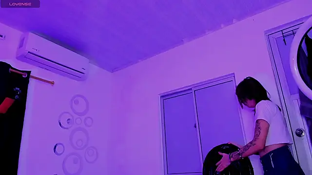 Nicol TransGirl online show from October 3, 2025, 3:36 am