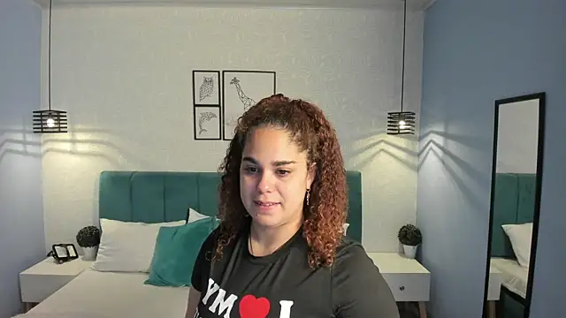 ninna curly online show from December 1, 2025, 5:34 am