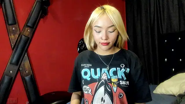 asami kimi online show from February 5, 2025, 8:35 pm