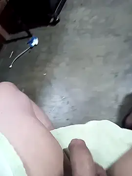 Snapshot of Dj89rrlc chatting on October 1, 2025, 1:22 am Dj89rrlc online show from October 1, 2025, 1:22 am