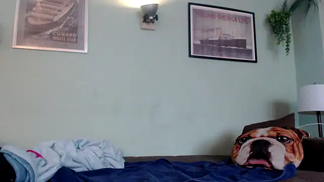 Snapshot of Astrid-Gilbert chatting on February 15, 2025, 1:27 pm Astrid-Gilbert online show from February 15, 2025, 1:27 pm