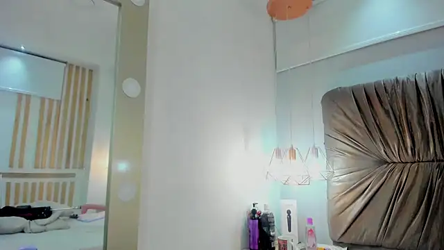 zoe taylorr1 online show from March 2, 2025, 4:17 am