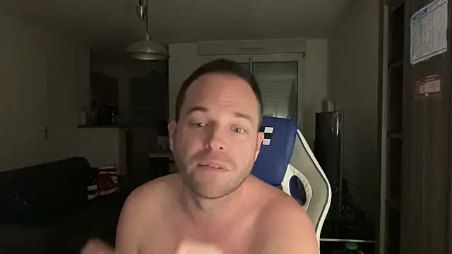 Funnyjul31 online show from March 9, 2025, 9:25 pm