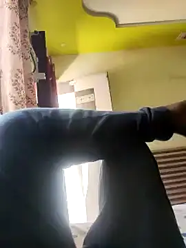 Shaggy010199 online show from January 29, 2025, 7:57 am