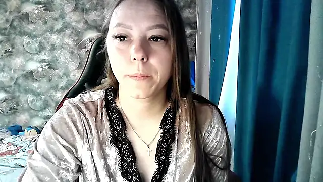 Misssweet s online show from June 12, 2026, 4:33 am