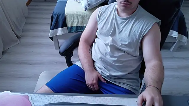 Snapshot of alexx0904 chatting on September 22, 2025, 11:12 am alexx0904 online show from September 22, 2025, 11:12 am