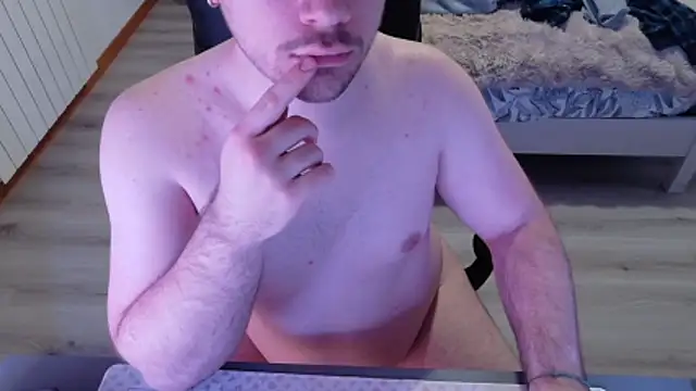 Snapshot of alexx0904 chatting on January 31, 2026, 9:46 pm alexx0904 online show from January 31, 2026, 9:46 pm