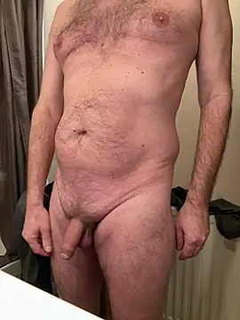 vincent1522 online show from February 17, 2026, 7:16 am